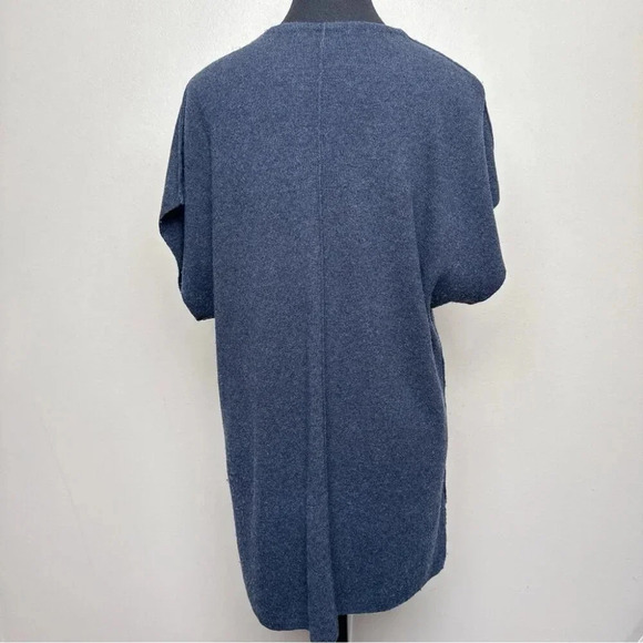 Tommy Bahama Womens  Medium Patch Pocket Vneck Cap Sleeve Sweater Tunic - Picture 3 of 16